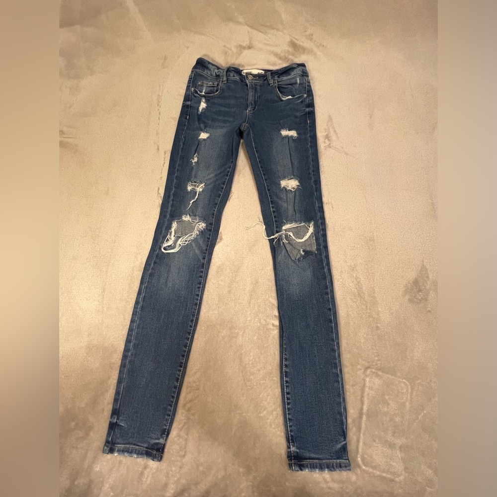 Distressed Skinny Jeans